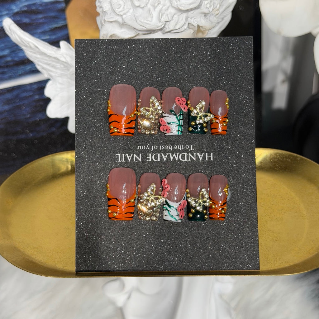 Premium Custom False Nails | Wholesale Available C-165